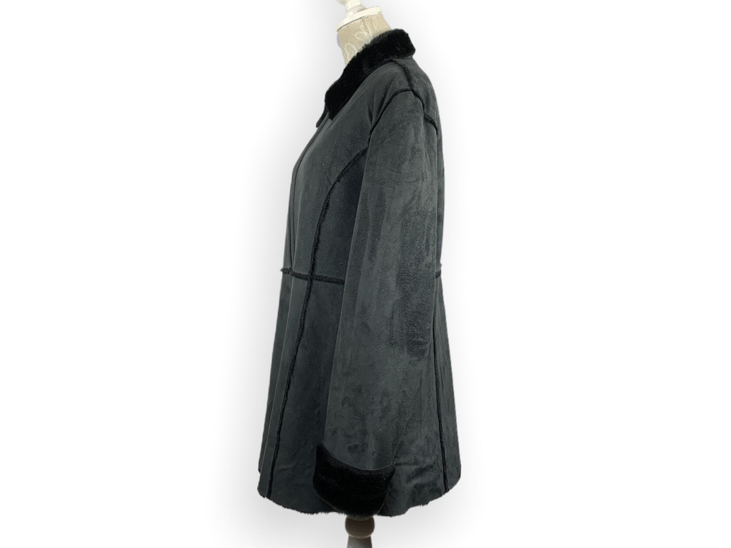 Guess kabát (XL)